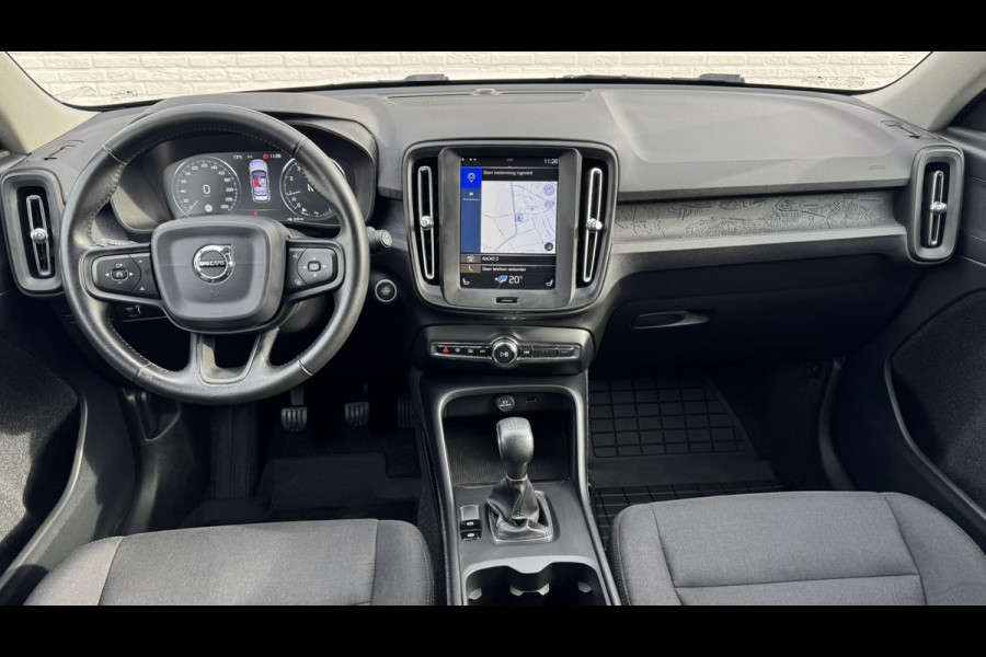 Volvo XC40 1.5 T3 Adaptive cruise Climate control Stoelverwarming Navigatie LED koplampen parkeersensor achter Volvo XC40 1.5 T3 Adaptive cruise Climate control Stoelverwarming Navigatie LED koplampen parkeersensor achter