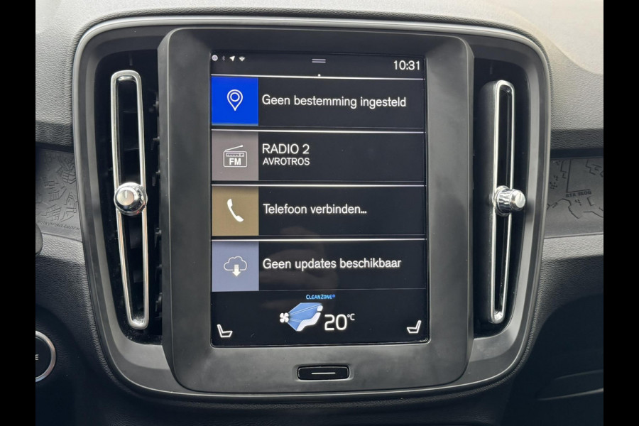 Volvo XC40 1.5 T3 Adaptive cruise Climate control Stoelverwarming Navigatie LED koplampen parkeersensor achter Volvo XC40 1.5 T3 Adaptive cruise Climate control Stoelverwarming Navigatie LED koplampen parkeersensor achter