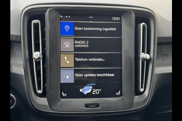 Volvo XC40 1.5 T3 Adaptive cruise Climate control Stoelverwarming Navigatie LED koplampen parkeersensor achter Volvo XC40 1.5 T3 Adaptive cruise Climate control Stoelverwarming Navigatie LED koplampen parkeersensor achter