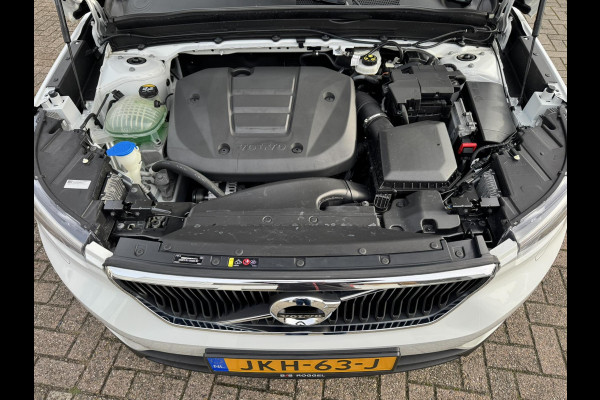 Volvo XC40 1.5 T3 Adaptive cruise Climate control Stoelverwarming Navigatie LED koplampen parkeersensor achter Volvo XC40 1.5 T3 Adaptive cruise Climate control Stoelverwarming Navigatie LED koplampen parkeersensor achter