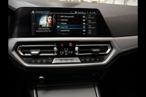 BMW 3 Serie Touring 320e Business Edition Plus | Navigatie | SOH 91% | Laserlicht | Keyless BMW 3 Serie Touring 320e Business Edition Plus | Navigatie | SOH 91% | Laserlicht | Keyless