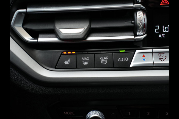 BMW 3 Serie Touring 320e Business Edition Plus | Navigatie | SOH 91% | Laserlicht | Keyless BMW 3 Serie Touring 320e Business Edition Plus | Navigatie | SOH 91% | Laserlicht | Keyless