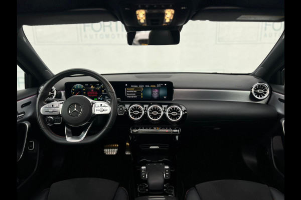 Mercedes-Benz A-Klasse 250 e Business Solution AMG Limited NL-AUTO | PANO| SFEEVERL | CAMERA | MEMORY |