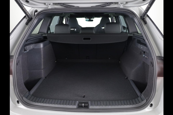 Škoda Kodiaq Sportline Business 1.5 TSI PHEV 204 PK | Elek. stoelen | Panoramadak | Verwarmbare stoelen voor en achter | Canton Sound |