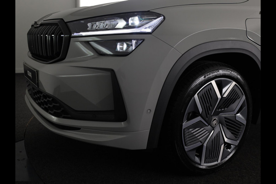 Škoda Kodiaq Sportline Business 1.5 TSI PHEV 204 PK | Elek. stoelen | Panoramadak | Verwarmbare stoelen voor en achter | Canton Sound |