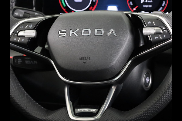 Škoda Kodiaq Sportline Business 1.5 TSI PHEV 204 PK | Elek. stoelen | Panoramadak | Verwarmbare stoelen voor en achter | Canton Sound |