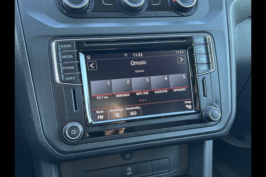 Volkswagen Caddy 2.0 TDI 102 PK / L1H1 / TREKHAAK / AIRCO / CRUISE / NAVI / BLUETOOTH / PDC