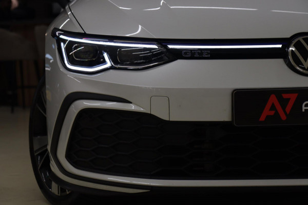 Volkswagen Golf 1.4 eHybrid GTE / PANO/HUD/IQLIGHT/CAM/CARPLAY/VOL