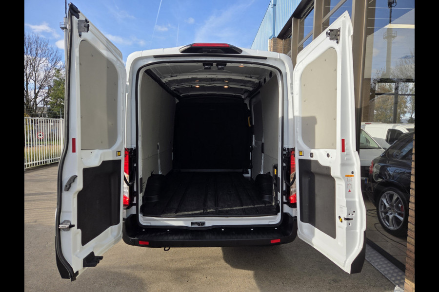 Ford E-Transit 350 L2H2 Trend 68 kWh Navi , Achteruitrijcamera Ford E-Transit 350 L2H2 Trend 68 kWh Navi , Achteruitrijcamera