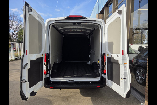 Ford E-Transit 350 L2H2 Trend 68 kWh Navi , Achteruitrijcamera Ford E-Transit 350 L2H2 Trend 68 kWh Navi , Achteruitrijcamera