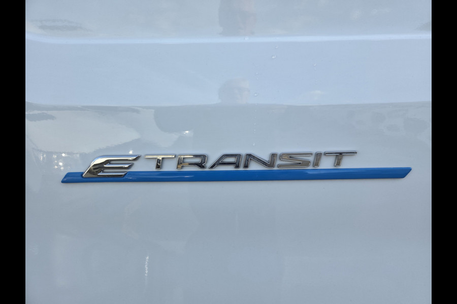 Ford E-Transit 350 L2H2 Trend 68 kWh Navi , Achteruitrijcamera Ford E-Transit 350 L2H2 Trend 68 kWh Navi , Achteruitrijcamera