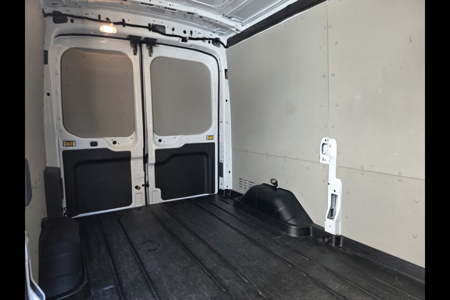 Ford E-Transit 350 L2H2 Trend 68 kWh Navi , Achteruitrijcamera Ford E-Transit 350 L2H2 Trend 68 kWh Navi , Achteruitrijcamera
