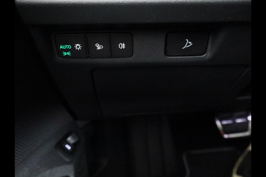 Škoda Enyaq 60 Sportline 204 pk | Panoramadak | Adaptive Cruise Control | Blind Spot | Škoda Enyaq 60 Sportline 204 pk | Panoramadak | Adaptive Cruise Control | Blind Spot |