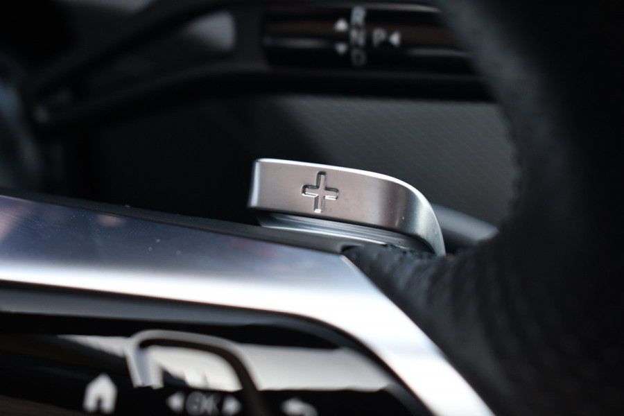 Mercedes-Benz C-Klasse Estate 300 e AMG Pano 360-camera Night-pakket