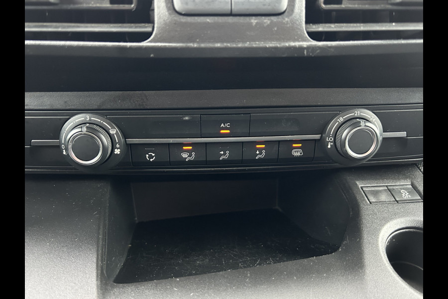 Opel Combo 1.5D 102 PK / L2H1 / 22.719 KM !! / 1e EIG. / INRICHTING / AIRCO / CRUISE / NAVI / APPLE CARPLAY / PDC