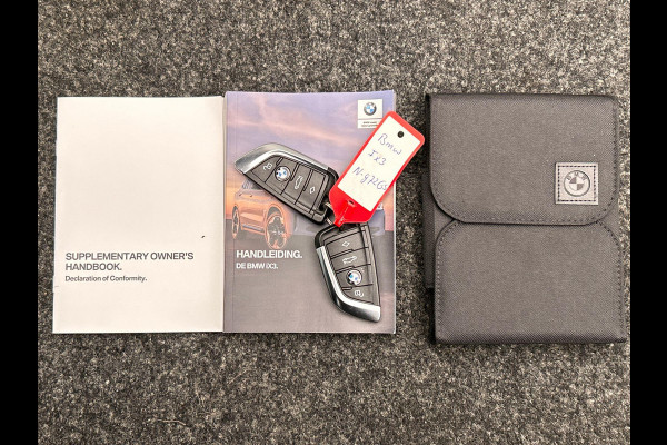 BMW iX3 Executive 80 kWh * SOH 98% * Pano/dak Trekhaak Camera Origineel NL