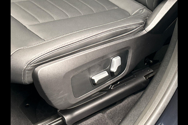 BMW iX3 Executive 80 kWh * SOH 98% * Pano/dak Trekhaak Camera Origineel NL