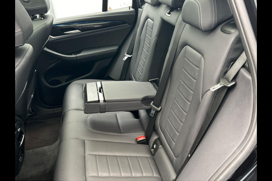 BMW iX3 Executive 80 kWh * SOH 98% * Pano/dak Trekhaak Camera Origineel NL