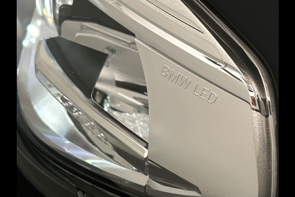 BMW iX3 Executive 80 kWh * SOH 98% * Pano/dak Trekhaak Camera Origineel NL