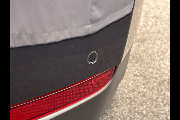 BMW iX3 Executive 80 kWh * SOH 98% * Pano/dak Trekhaak Camera Origineel NL