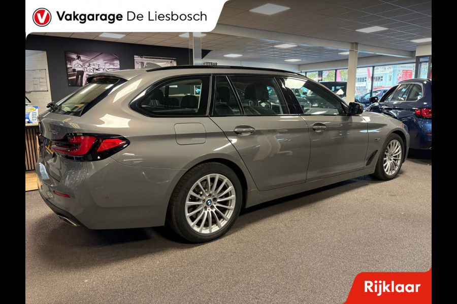 BMW 5 Serie Touring 530e High Executive / leder / panorama-dak / trekhaak / Harman kardon / head-up