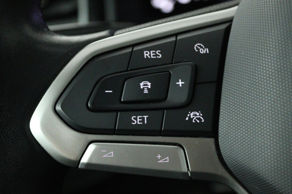 Volkswagen Polo 1.0 TSI Life Business