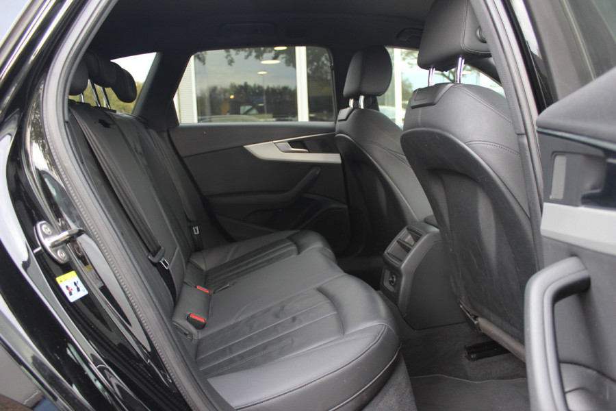 Audi A4 Avant 35 TFSI Launch edition Sport / Leder / Virtual Cockpit / Navigatie / Parkeerhulp V+A / 18'' / Stoelverwarming / Cruise Control