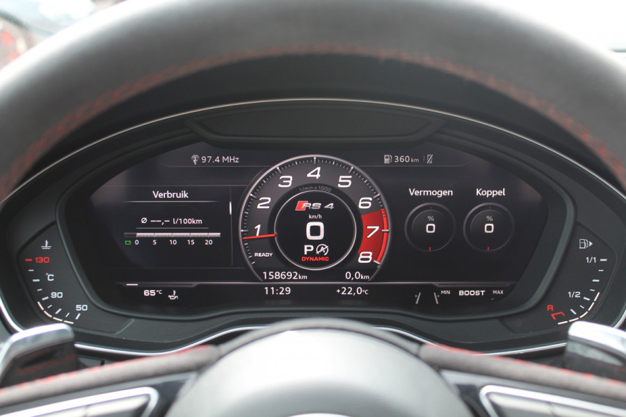 Audi RS4 Avant 2.9 TFSI quattro / Full option / Keramisch / Panoramadak / 360Camera / Carbon / Head-up / Sportuitlaat / 20'' / Luxe Leder / Dodehoek / Virtual Cockpit / Stoelmassage / B&O Audi RS4 Avant 2.9 TFSI quattro / Full option / Keramisch / Panoramadak / 360Camera / Carbon / Head-up / Sportuitlaat / 20'' / Luxe Leder / Dodehoek / Virtual Cockpit / Stoelmassage / B&O