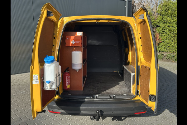 Volkswagen Caddy 2.0 TDI 102 PK / L2H1 / 1e EIG. / **STOELVERWARMING** / TREKHAAK / INRICHTING / AIRCO / CRUISE / BLUETOOTH / PDC