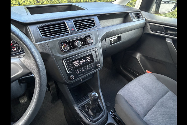Volkswagen Caddy 2.0 TDI 102 PK / L2H1 / 1e EIG. / **STOELVERWARMING** / TREKHAAK / INRICHTING / AIRCO / CRUISE / BLUETOOTH / PDC