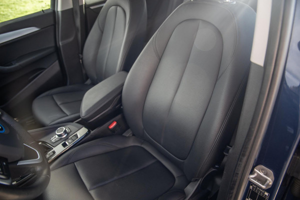 BMW X2 xDrive25e Executive CAMERA / LEDER / PLUG IN HYBRID / STOELVERWARMING