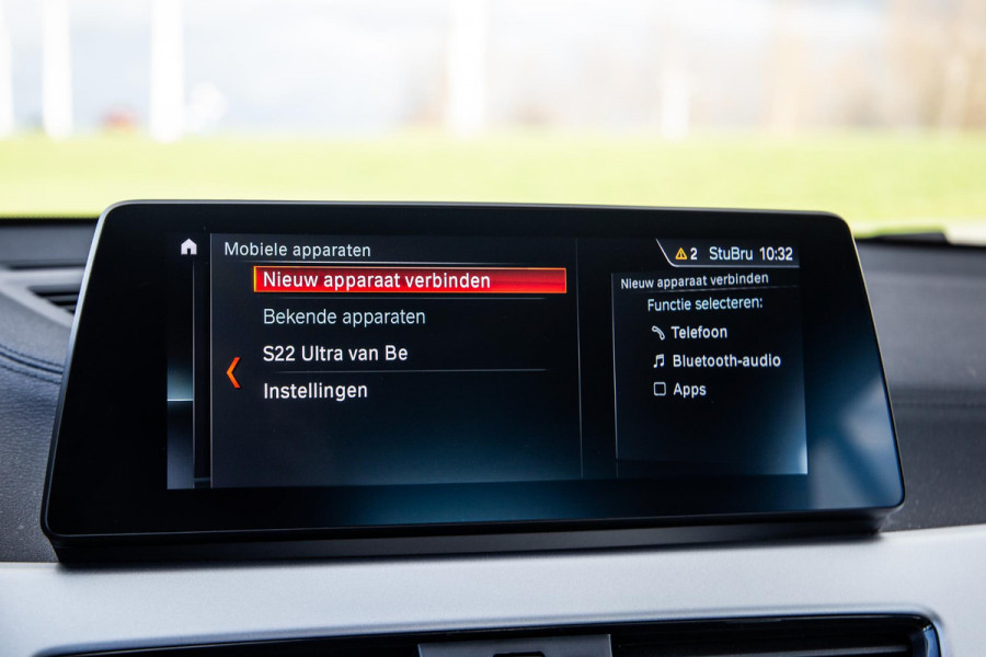 BMW X2 xDrive25e Executive CAMERA / LEDER / PLUG IN HYBRID / STOELVERWARMING