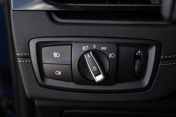 BMW X2 xDrive25e Executive CAMERA / LEDER / PLUG IN HYBRID / STOELVERWARMING