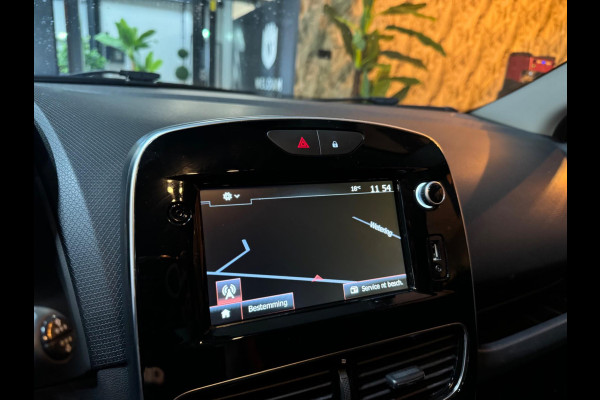 Renault Clio Estate 0.9 TCe Limited Garantie Parkeersensoren StoelVW Bluetooth Cruise Navi Rijklaar