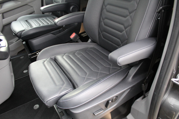 Ford Tourneo Custom 340 2.5 PHEV L1H1 Titanium X | B&O | BLIS | AGR stoel | 8P | Leder Actieweken 1 t/m 15 november!