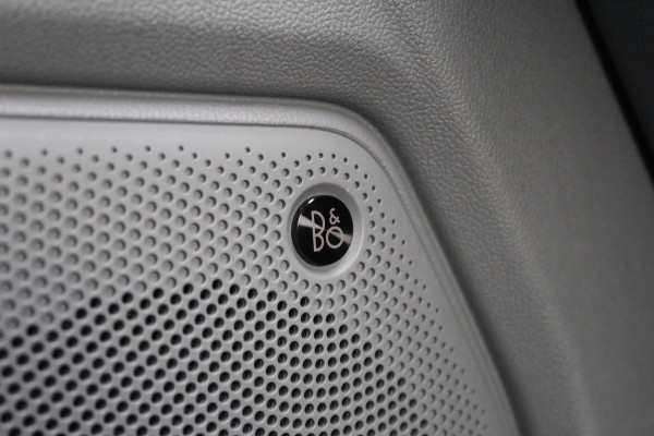 Ford Tourneo Custom 340 2.5 PHEV L1H1 Titanium X | B&O | BLIS | AGR stoel | 8P | Leder Actieweken 1 t/m 15 november!