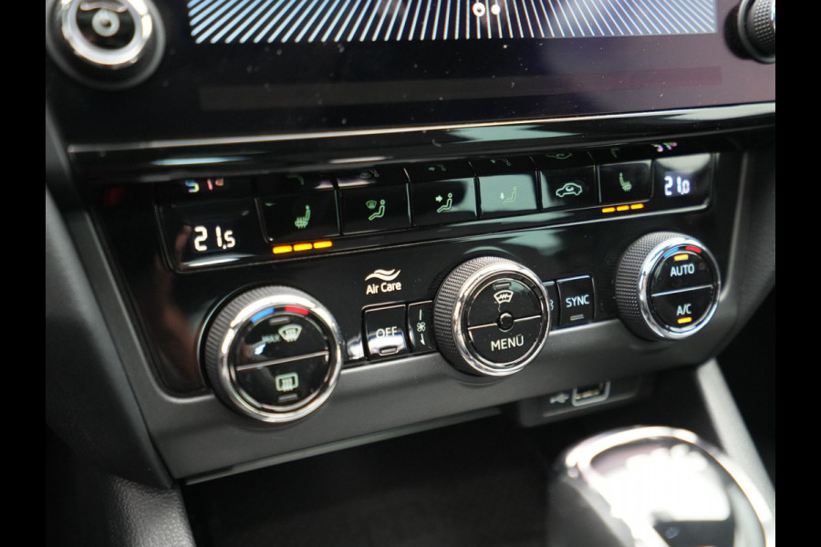 Škoda Octavia Combi 1.5 TSI 150pk DSG Greentech Business Edition Panorama Trekhaak Stoelverwarming Carplay 189 Škoda Octavia Combi 1.5 TSI 150pk DSG Greentech Business Edition Panorama Trekhaak Stoelverwarming Carplay 189