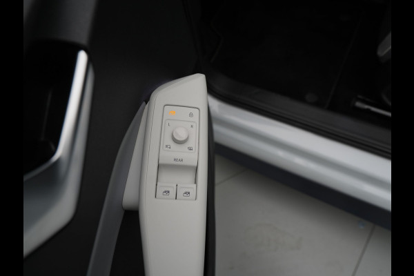 Volkswagen ID.3 First Plus 58 kWh 204pk Navigatie Camera Acc Stoelverwarming Carplay 049