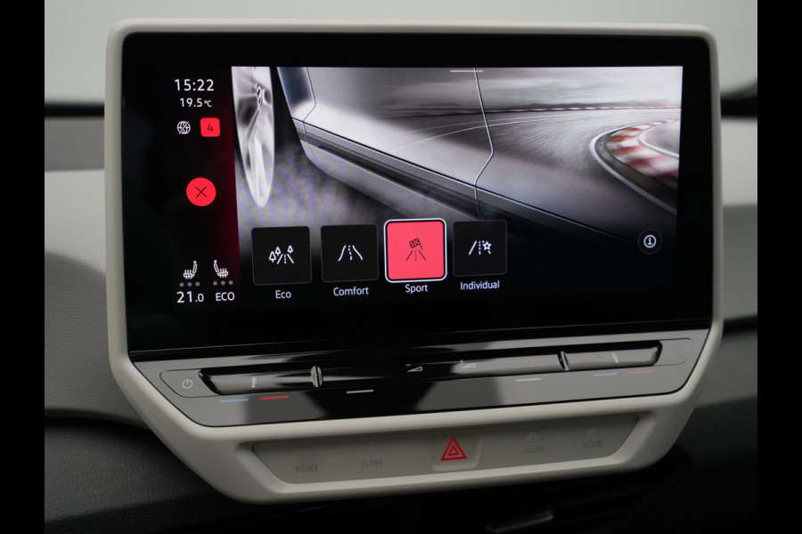 Volkswagen ID.3 First Plus 58 kWh 204pk Navigatie Camera Acc Stoelverwarming Carplay 049