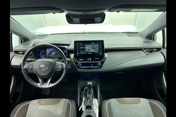 Toyota Corolla Touring Sports 2.0 Hybrid 184 pk Aut. Trek Navigatie Apple Carplay/Android Auto Camera Adaptive Cruise Control Stoelverwarming Virtual Cockpit Lichtmetalen velgen Climate Control Getinte ramen