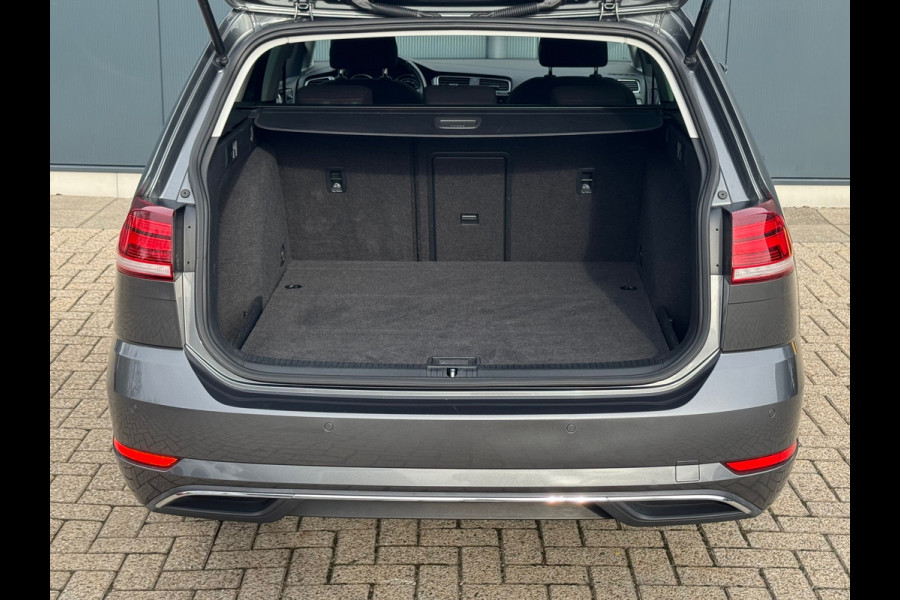 Volkswagen GOLF Variant 1.0 TSI 110pk Comfortline * Navigatie * Stoelverwarming * Adaptieve Cruise Control *