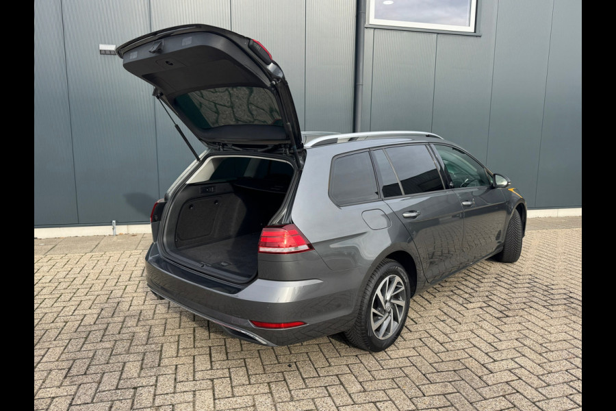 Volkswagen GOLF Variant 1.0 TSI 110pk Comfortline * Navigatie * Stoelverwarming * Adaptieve Cruise Control *