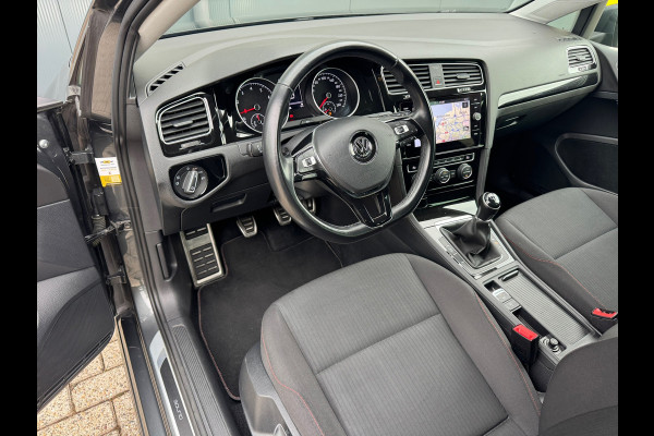 Volkswagen GOLF Variant 1.0 TSI 110pk Comfortline * Navigatie * Stoelverwarming * Adaptieve Cruise Control *