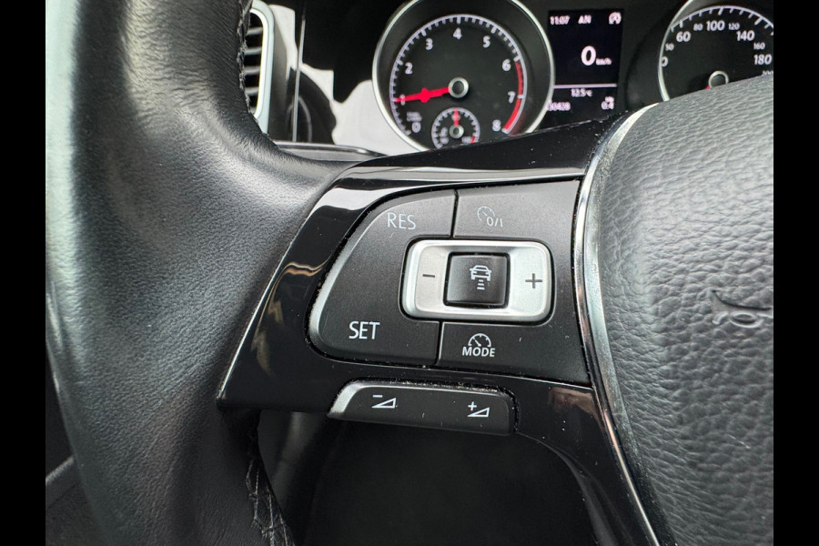 Volkswagen GOLF Variant 1.0 TSI 110pk Comfortline * Navigatie * Stoelverwarming * Adaptieve Cruise Control *
