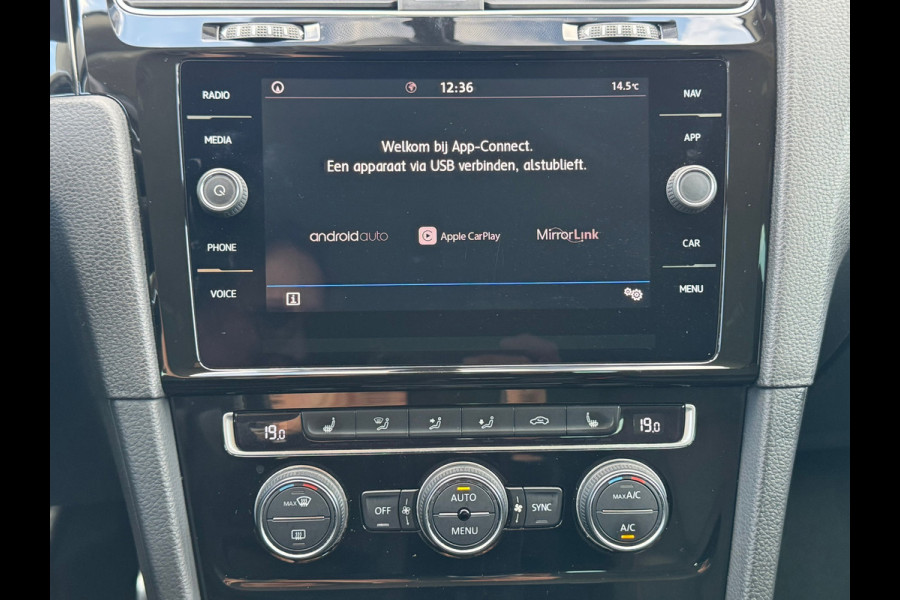 Volkswagen GOLF Variant 1.0 TSI 110pk Comfortline * Navigatie * Stoelverwarming * Adaptieve Cruise Control *