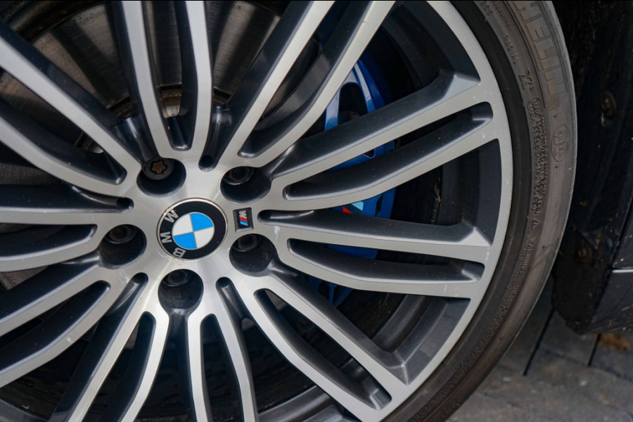 BMW 5 Serie 530e M Sport Pano/360/trkhk/Harman/Shadow