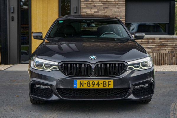 BMW 5 Serie 530e M Sport Pano/360/trkhk/Harman/Shadow