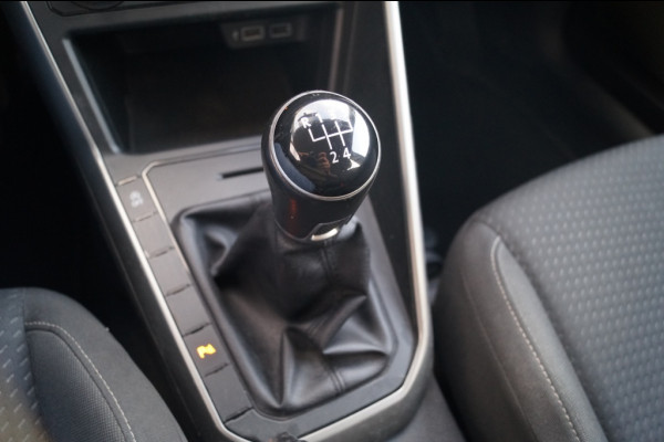 Volkswagen Polo 1.6 TDI Comfortline Executive -NAVI-PDC-ACC-CARPLAY-