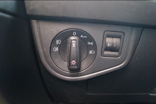 Volkswagen Polo 1.6 TDI Comfortline Executive -NAVI-PDC-ACC-CARPLAY-