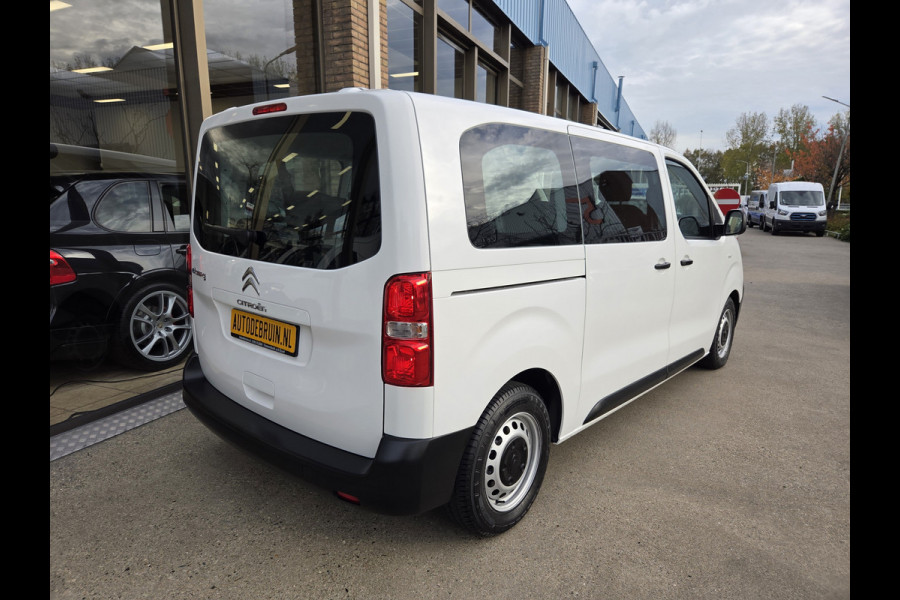 Peugeot e-Expert / Citroen e-Jumpy 75kWh Business 9 Pers. Airco Cruisecontrol Prijs incl. BTW €32.368,- Peugeot e-Expert / Citroen e-Jumpy 75kWh Business 9 Pers. Airco Cruisecontrol Prijs incl. BTW €32.368,-